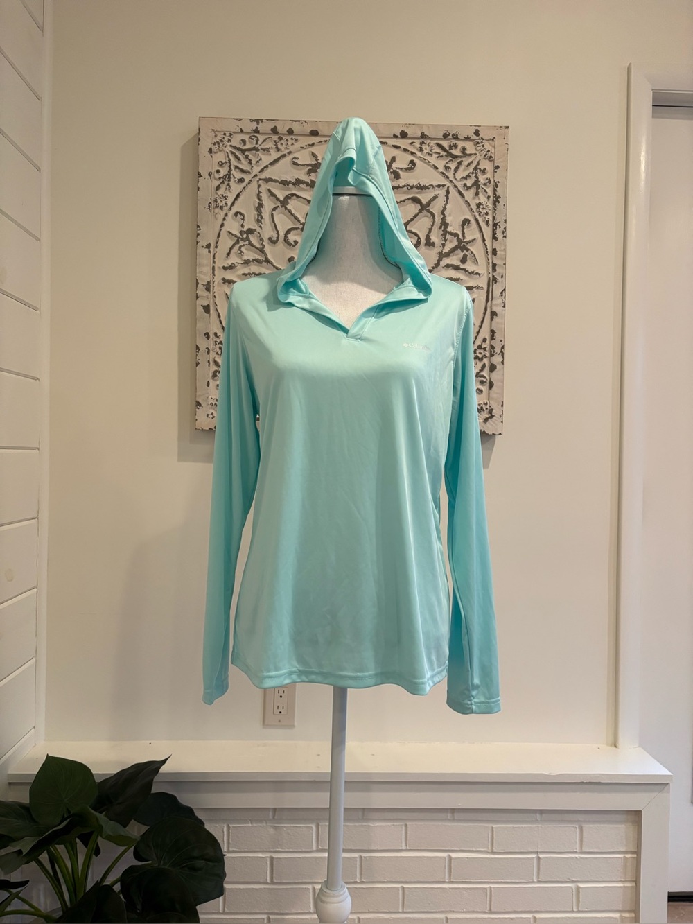 Columbia PFG Omni-Shade Hooded Sun Shirt Aqua Blue Women’s Large